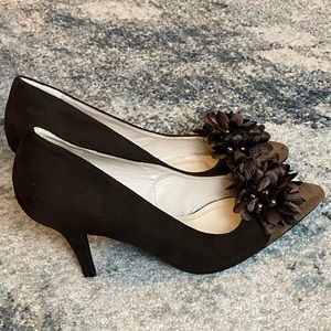 Andiamo Pumps